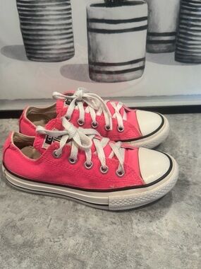 Converse All Star Low Tops pink Canvas casual shoes Size US 12 Youth EUR 29